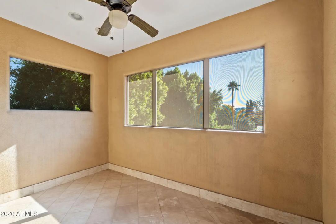 Real Estate Picture 39