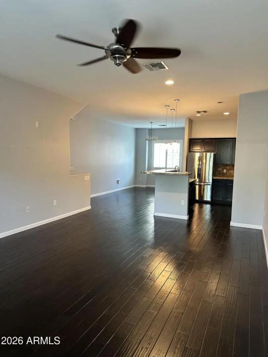 Real Estate Picture 7