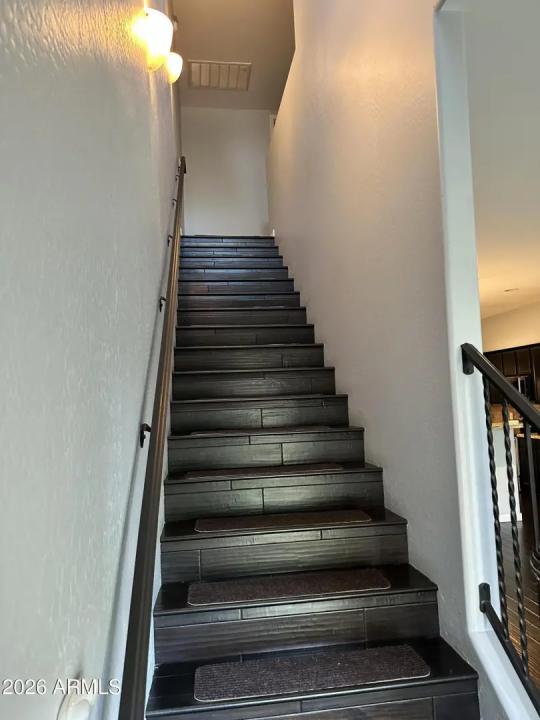 Real Estate Picture 10