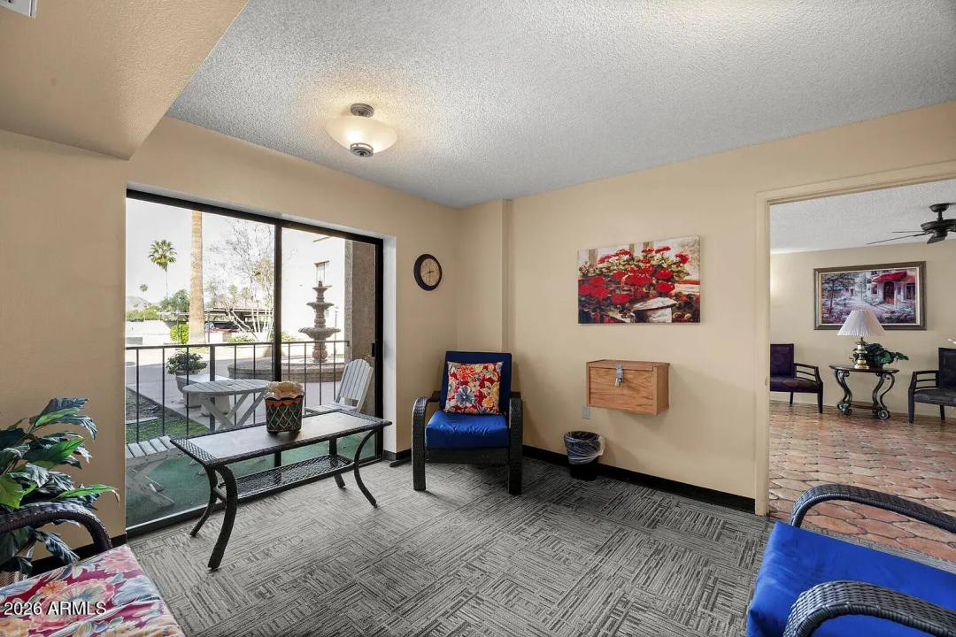 Real Estate Picture 14