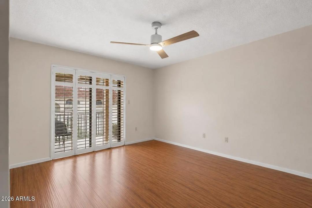 Real Estate Picture 2