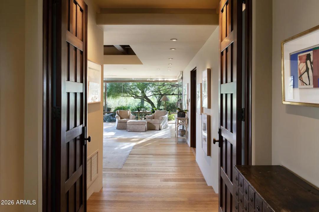Real Estate Picture 14