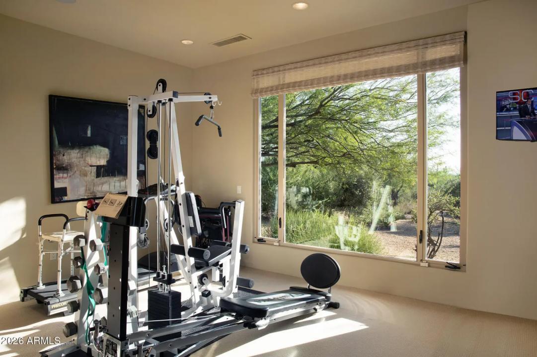 Real Estate Picture 19