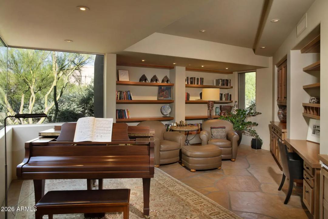 Real Estate Picture 26