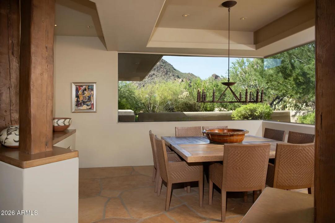 Real Estate Picture 13