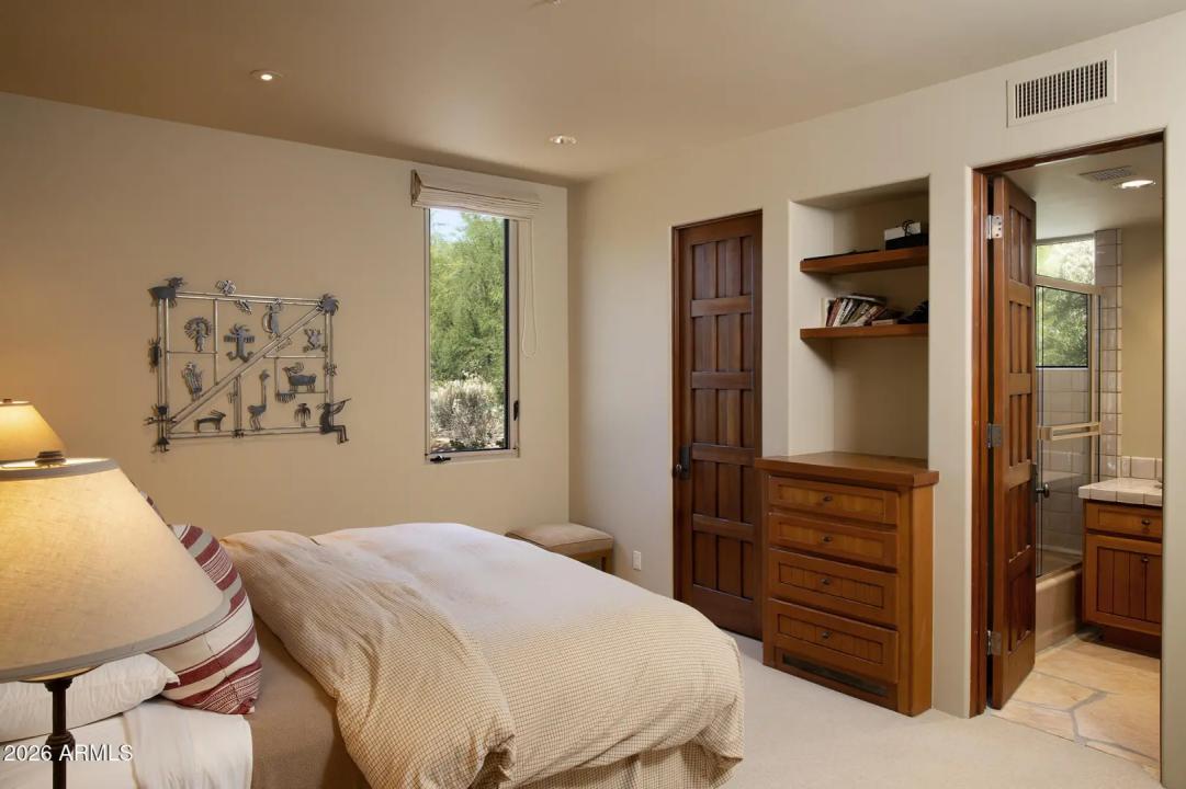 Real Estate Picture 40
