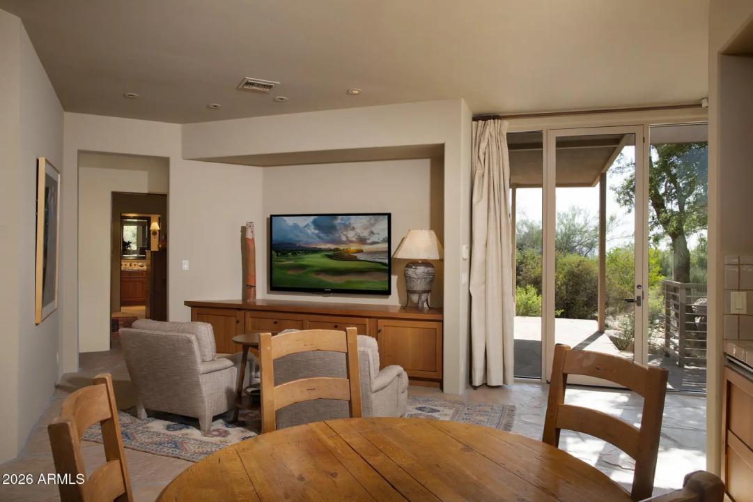 Real Estate Picture 38