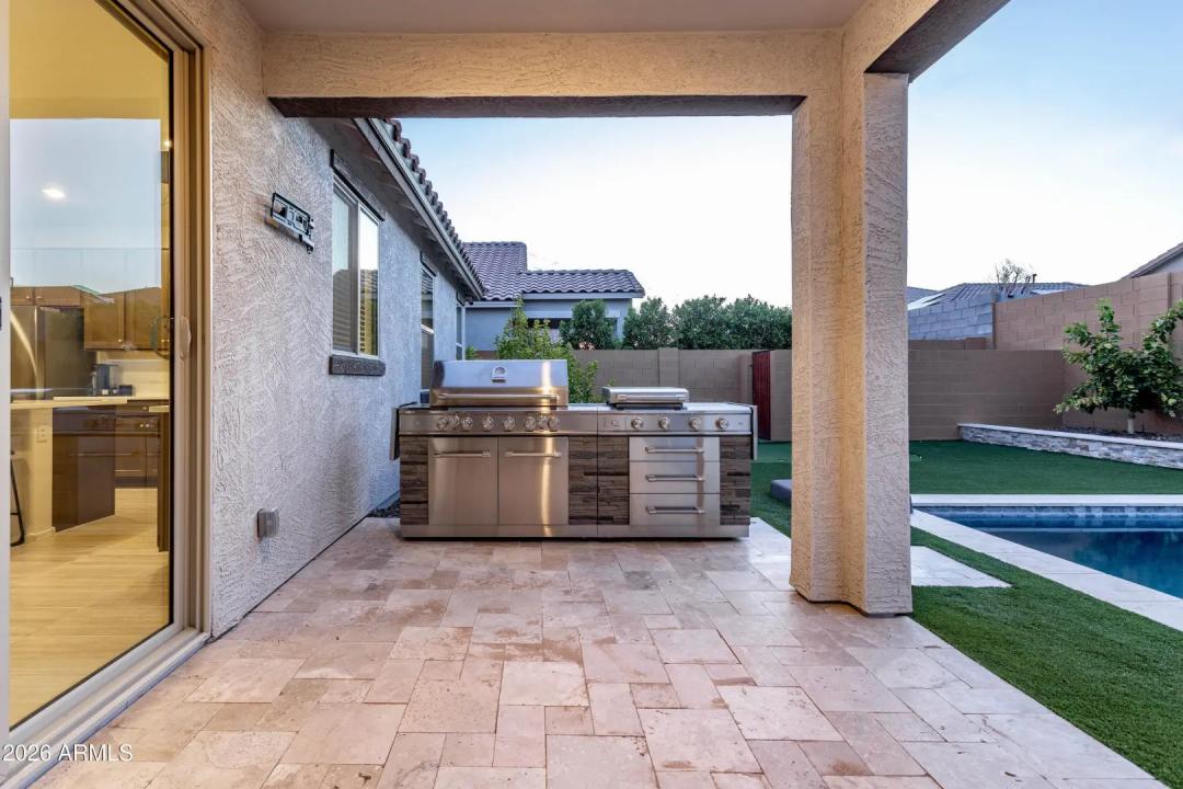 Real Estate Picture 34