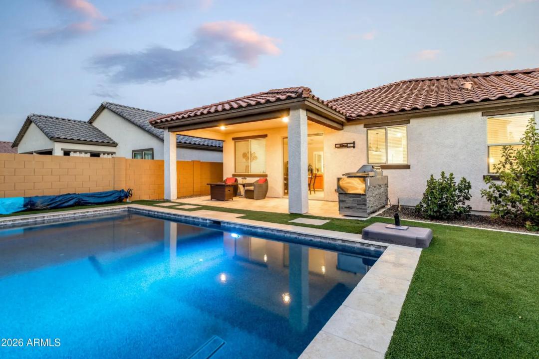 Real Estate Picture 36