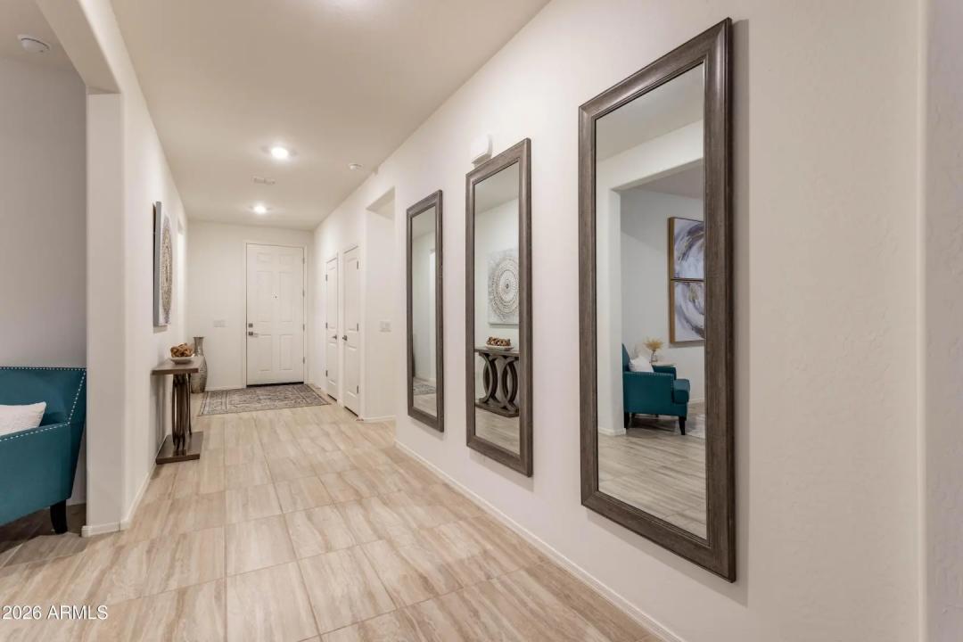Real Estate Picture 25