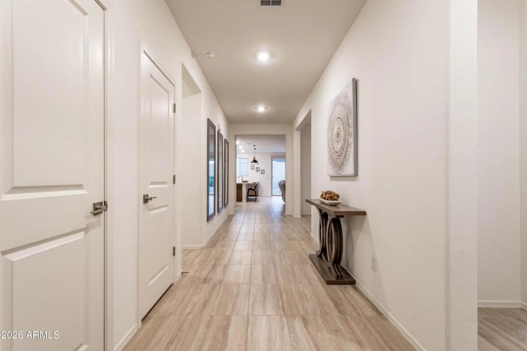 Real Estate Picture 26