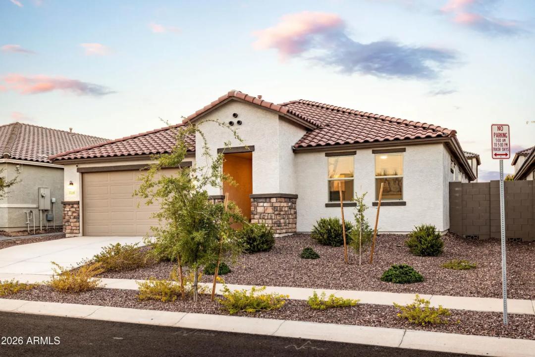 Real Estate Picture 2