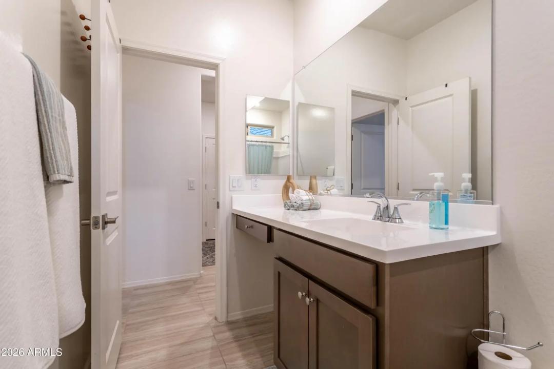 Real Estate Picture 31
