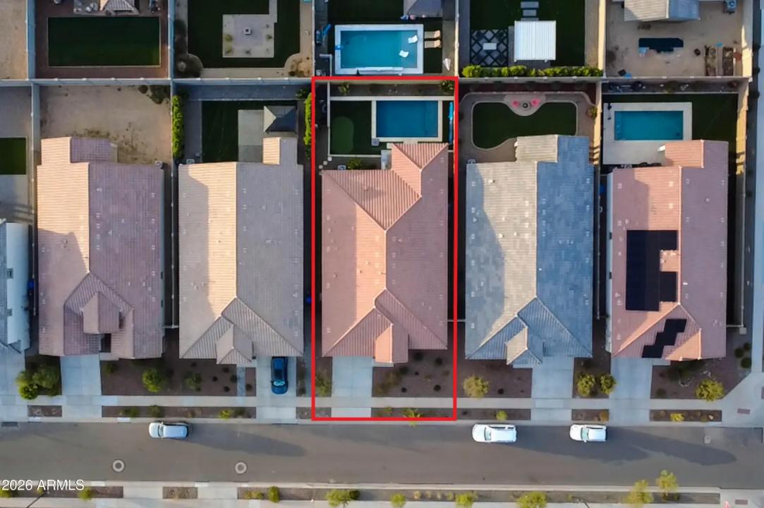 Real Estate Picture 43