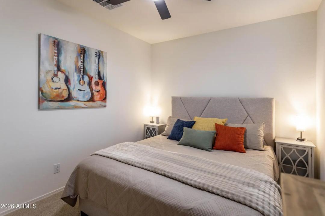 Real Estate Picture 29
