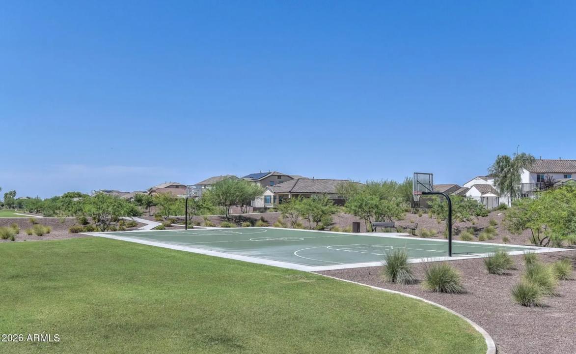 Real Estate Picture 46