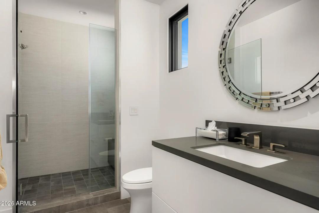 Real Estate Picture 21
