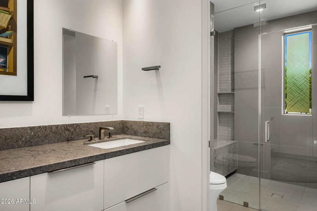 Real Estate Picture 35