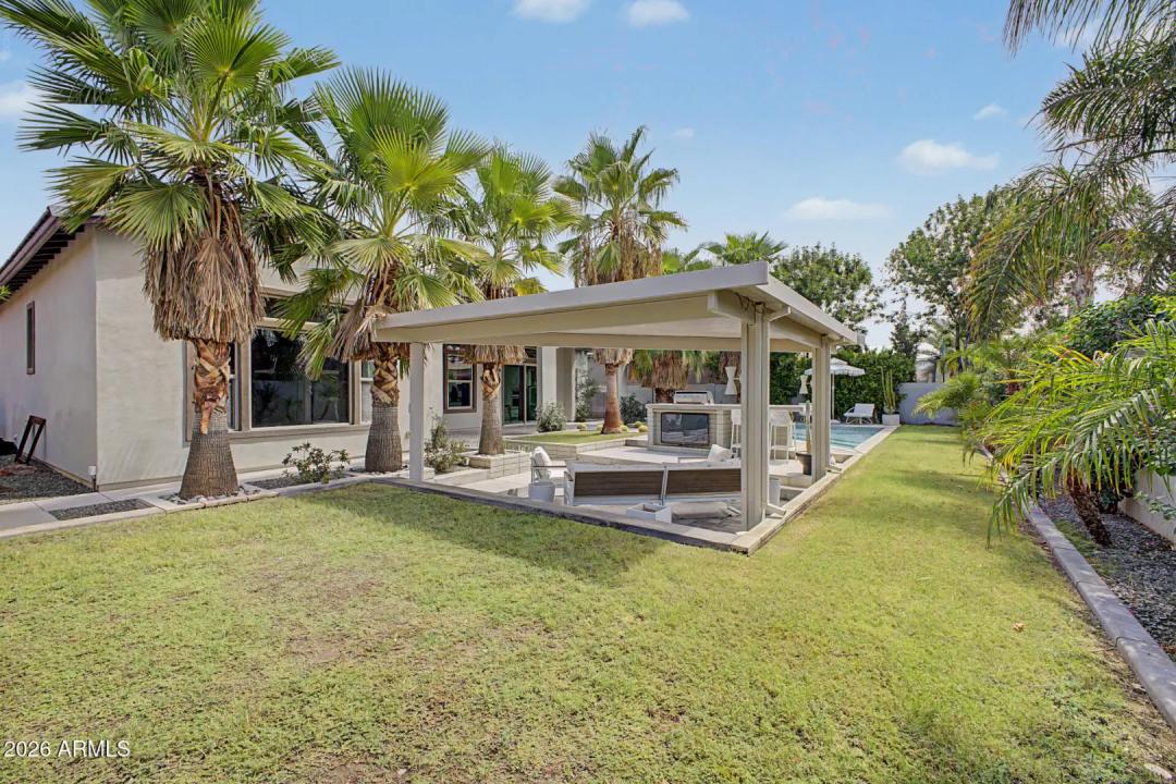 Real Estate Picture 27