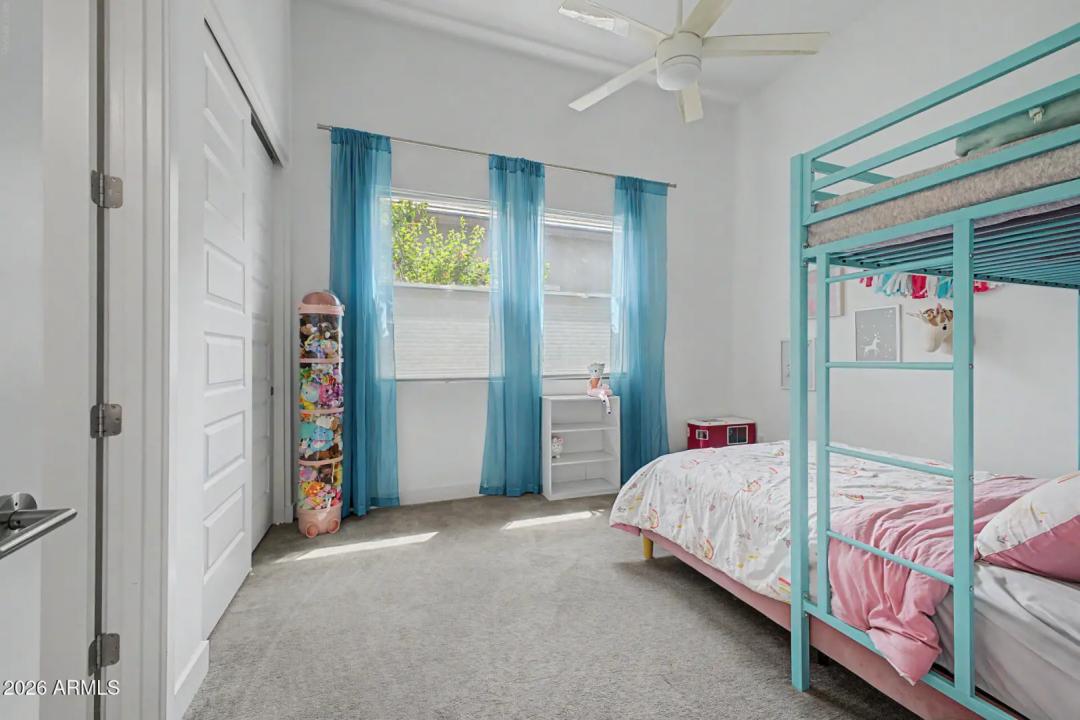 Real Estate Picture 38