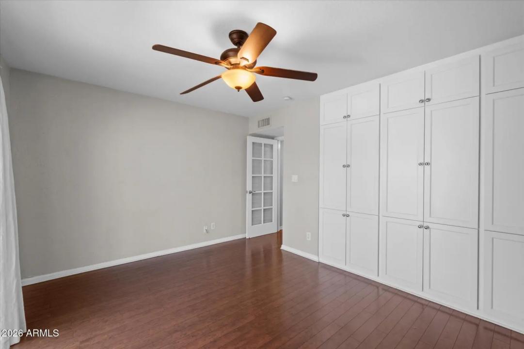 Real Estate Picture 23