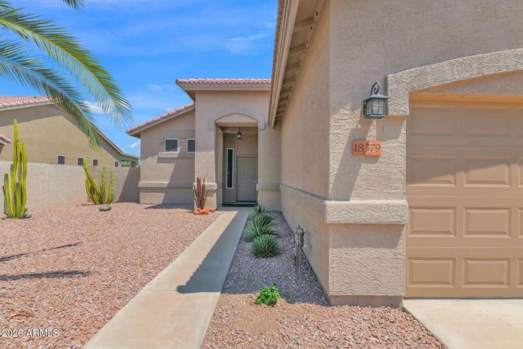 Real Estate Picture 6
