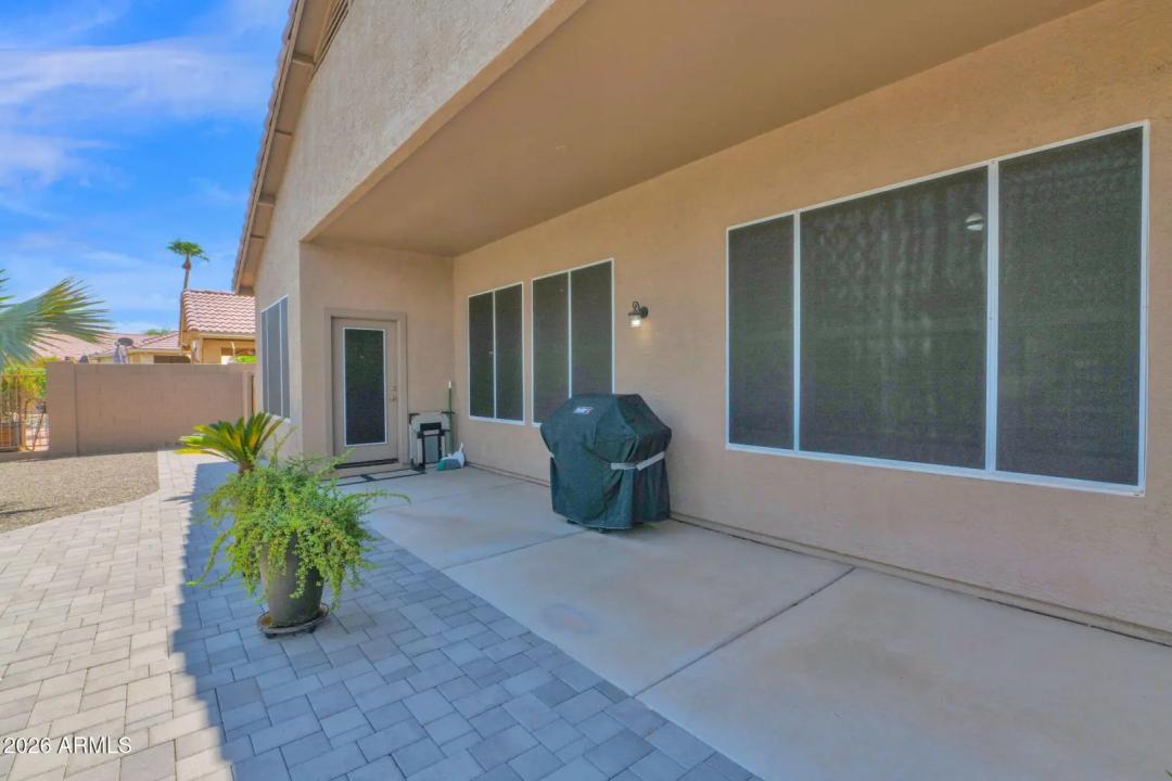Real Estate Picture 27