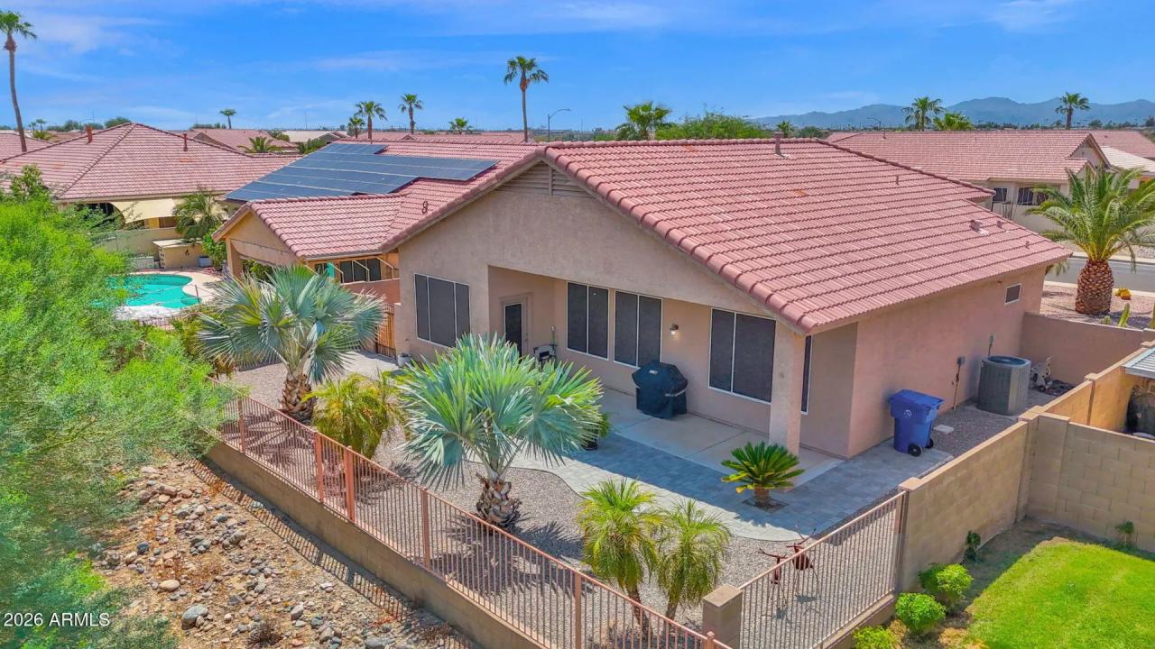 Real Estate Picture 2