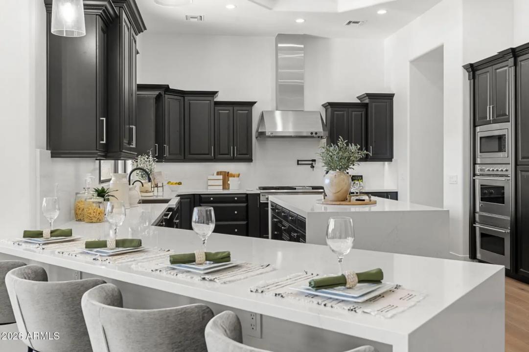 Real Estate Picture 17