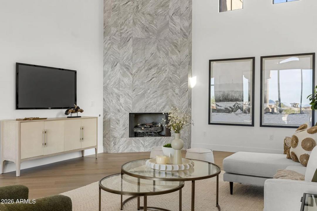 Real Estate Picture 20