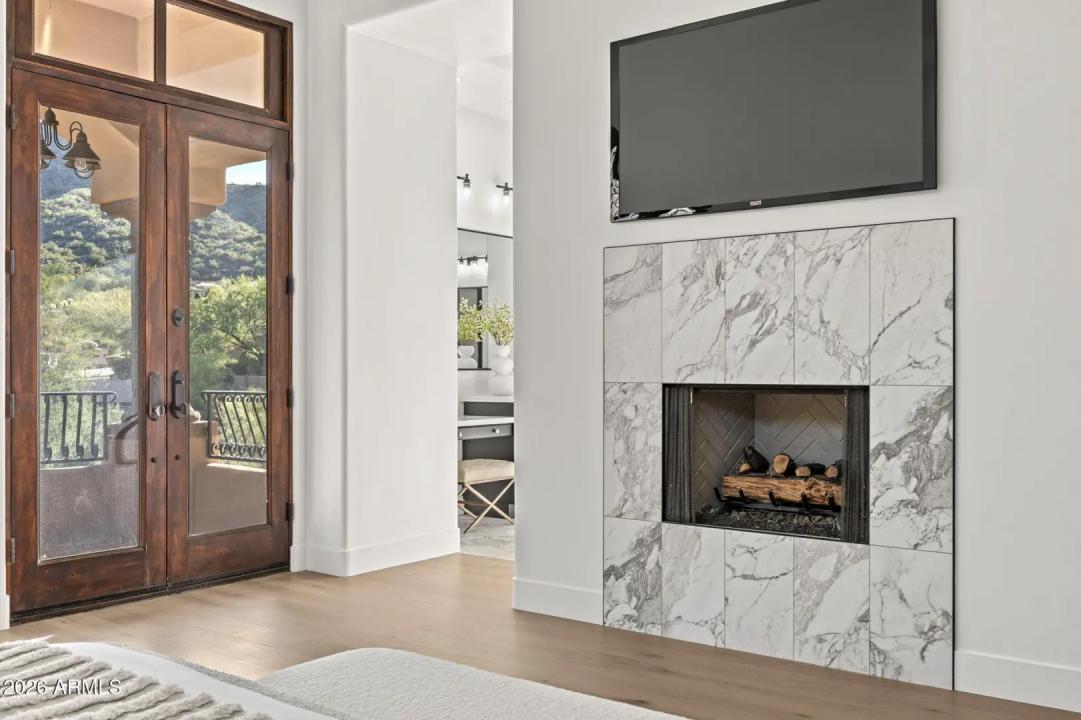 Real Estate Picture 25