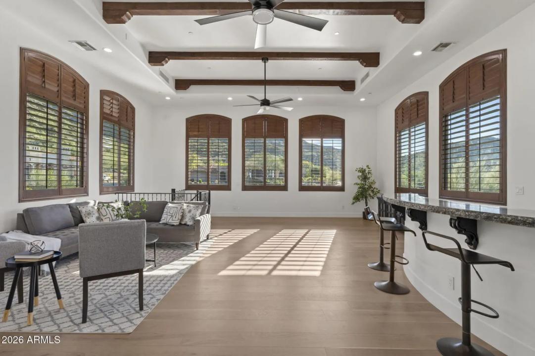 Real Estate Picture 29