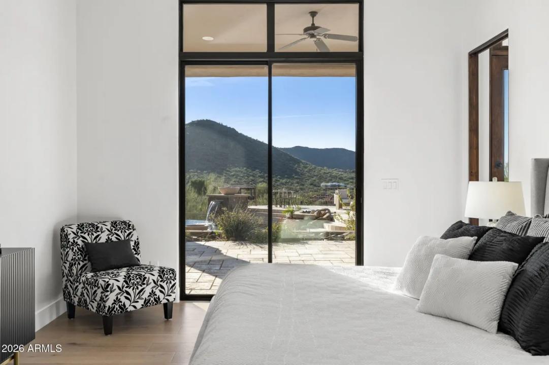 Real Estate Picture 36