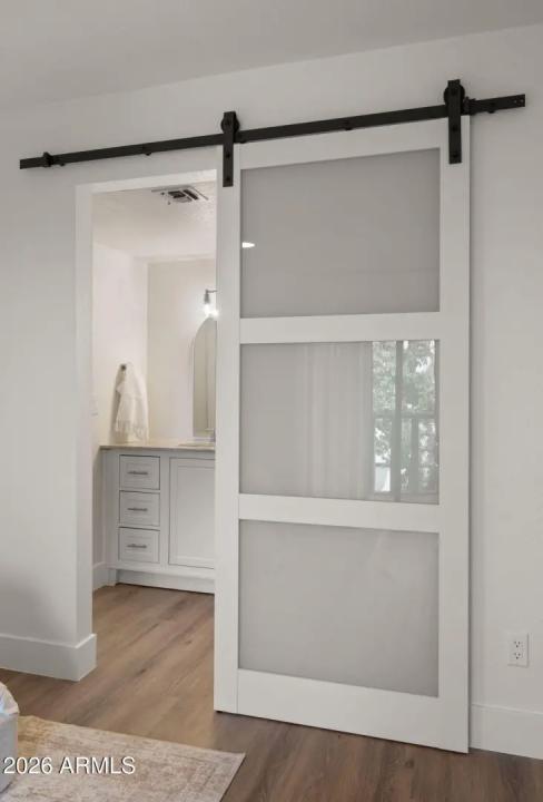 Real Estate Picture 11