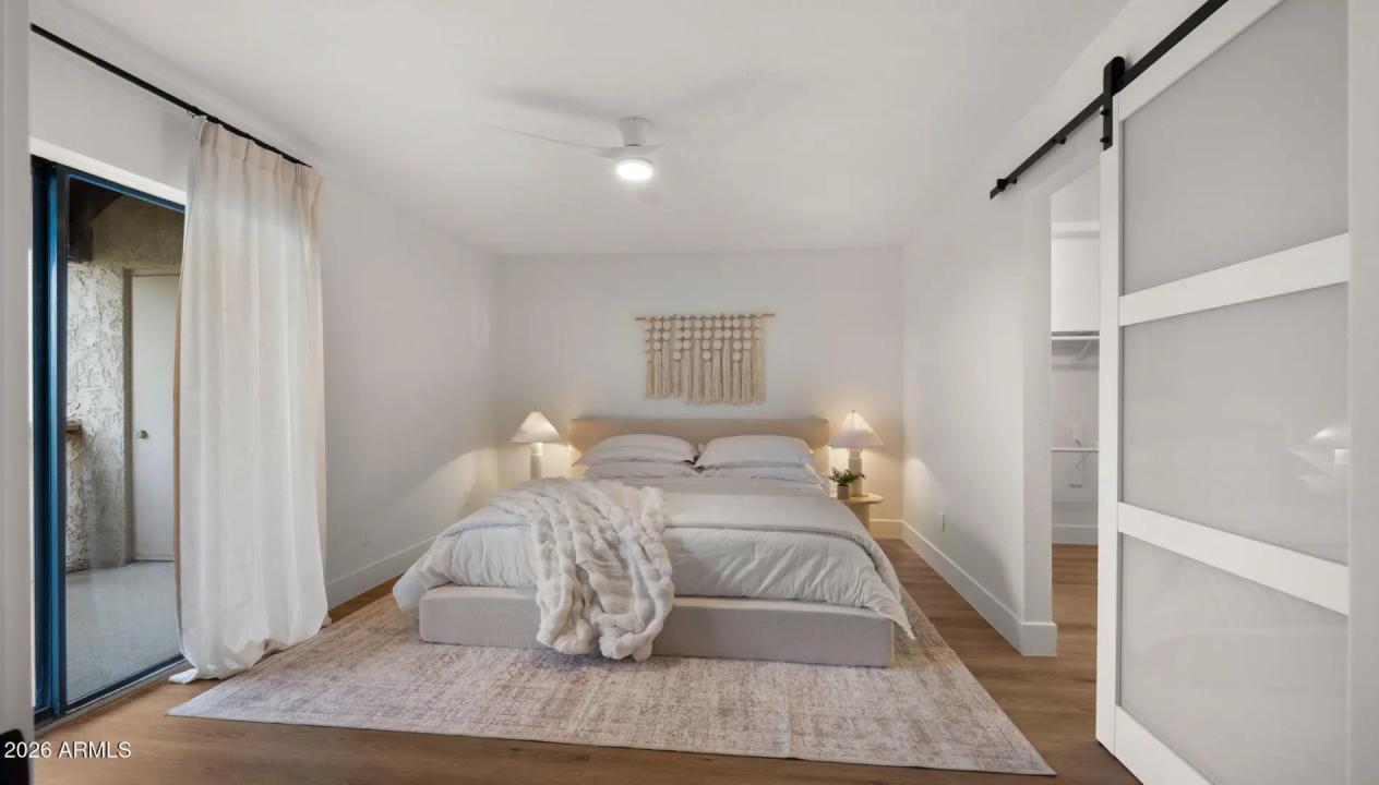 Real Estate Picture 10