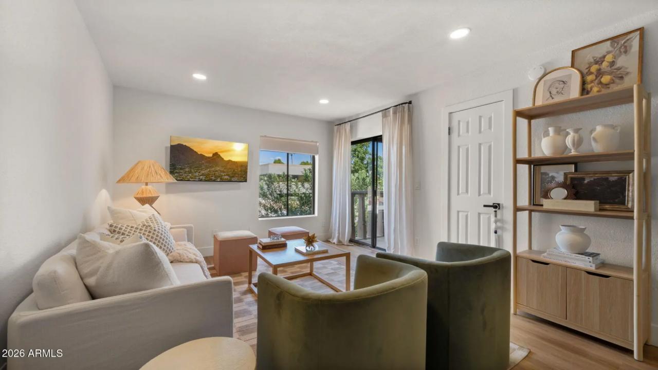 8649 E ROYAL PALM Road 213 Scottsdale AZ 85258
