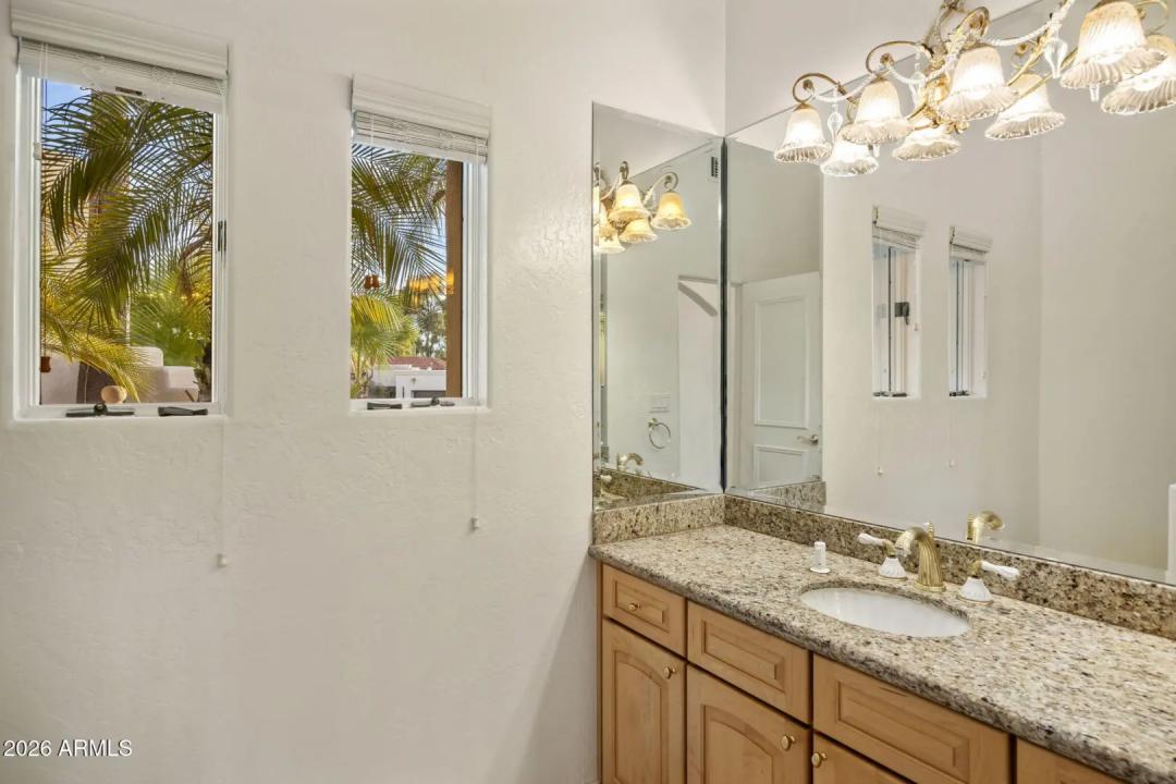 Real Estate Picture 24