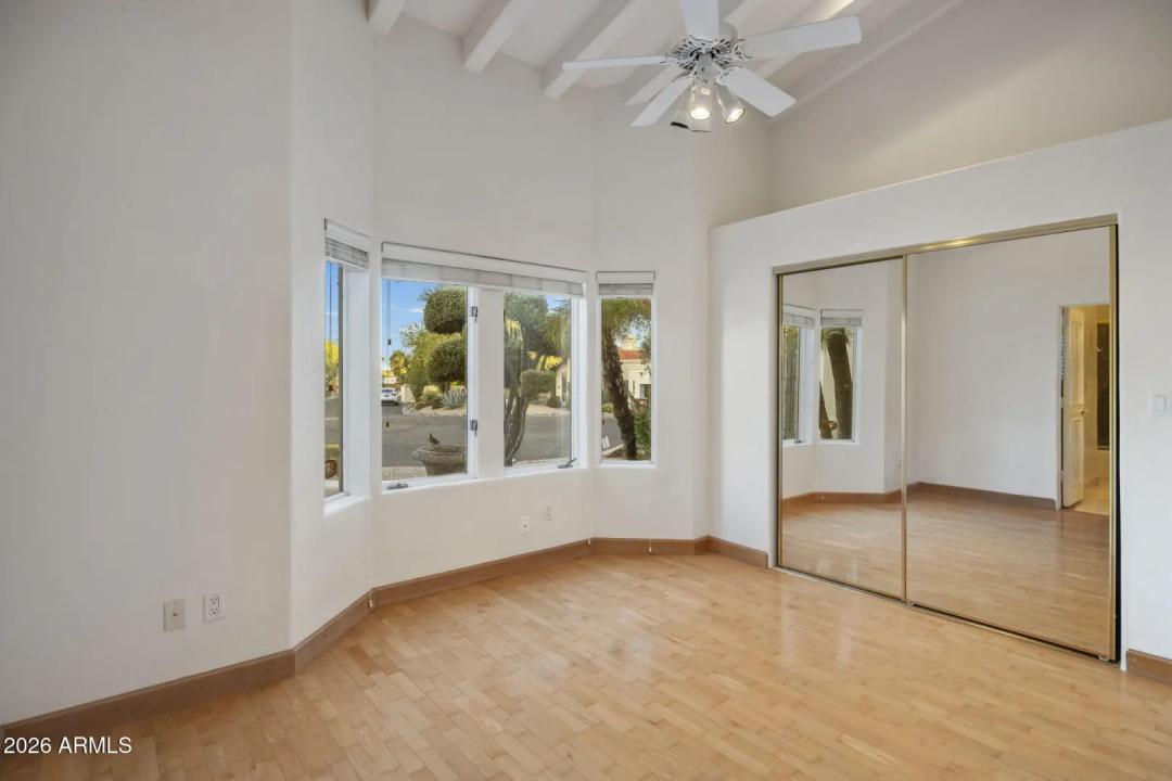 Real Estate Picture 21
