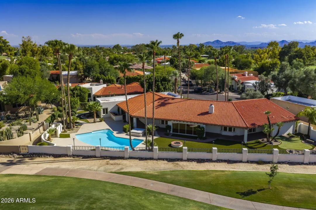 Real Estate Picture 13