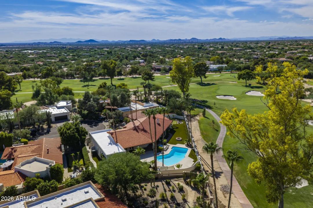 Real Estate Picture 20