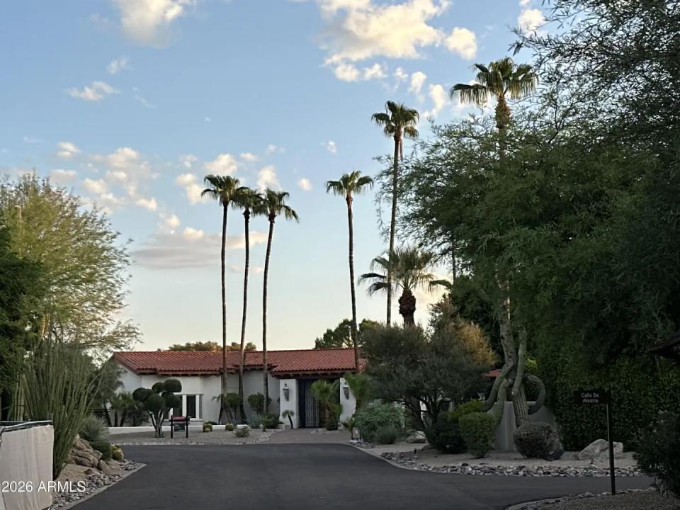 Real Estate Picture 25