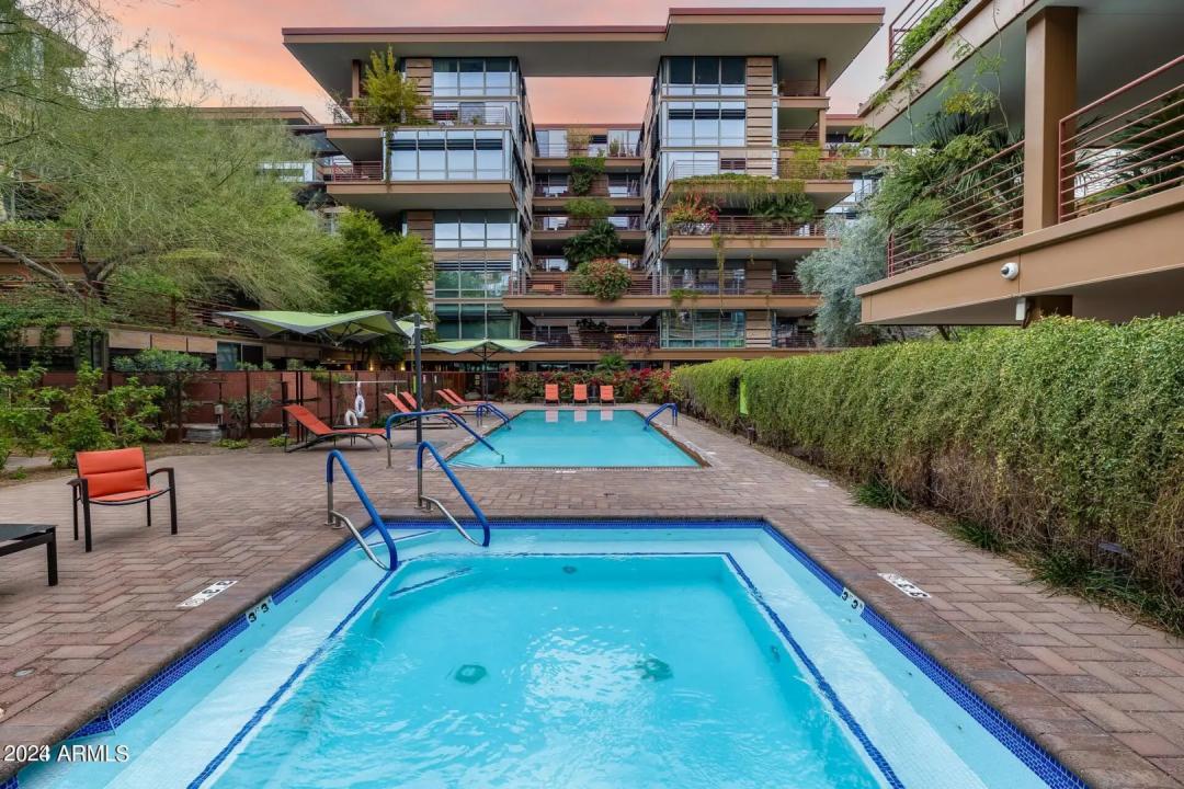 Real Estate Picture 39