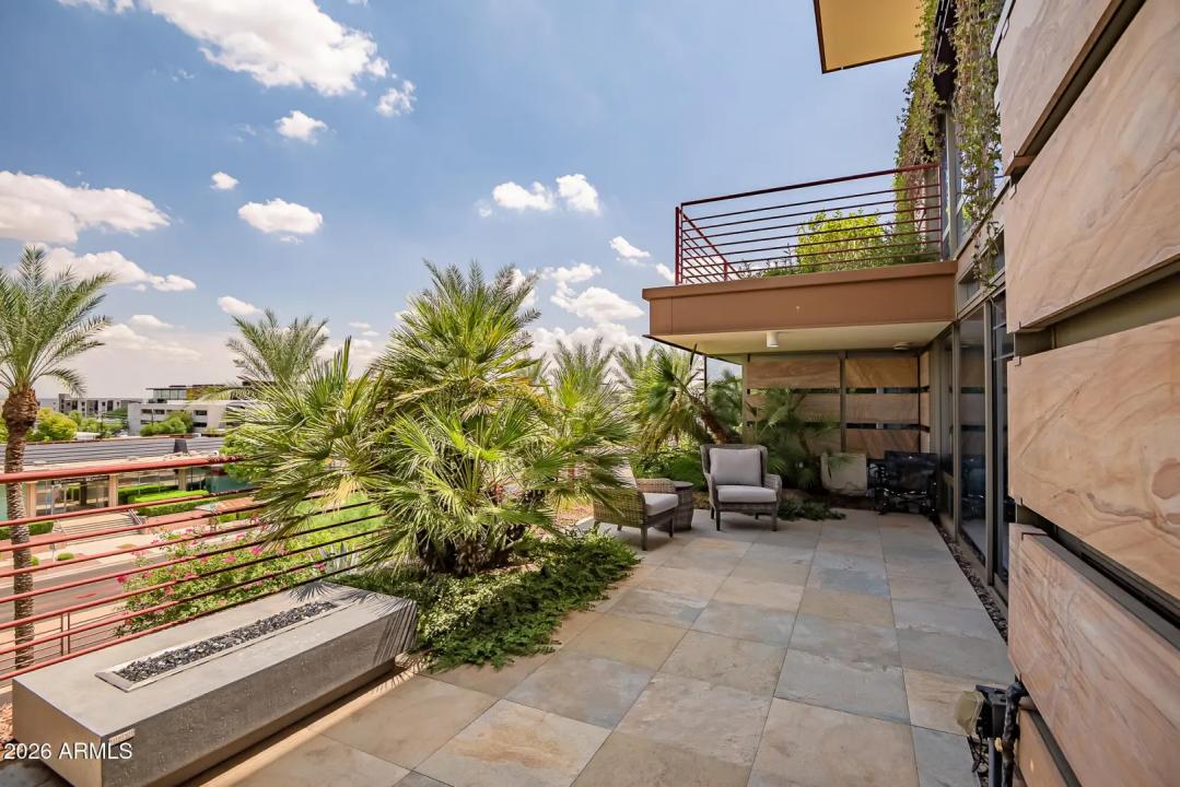 Real Estate Picture 26