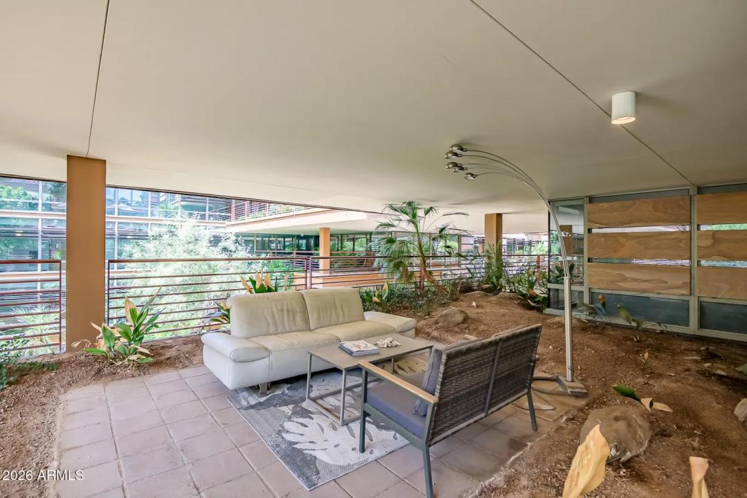 Real Estate Picture 25