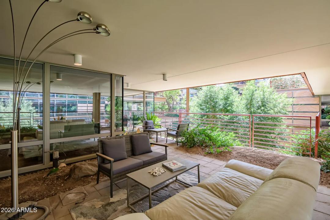 Real Estate Picture 28