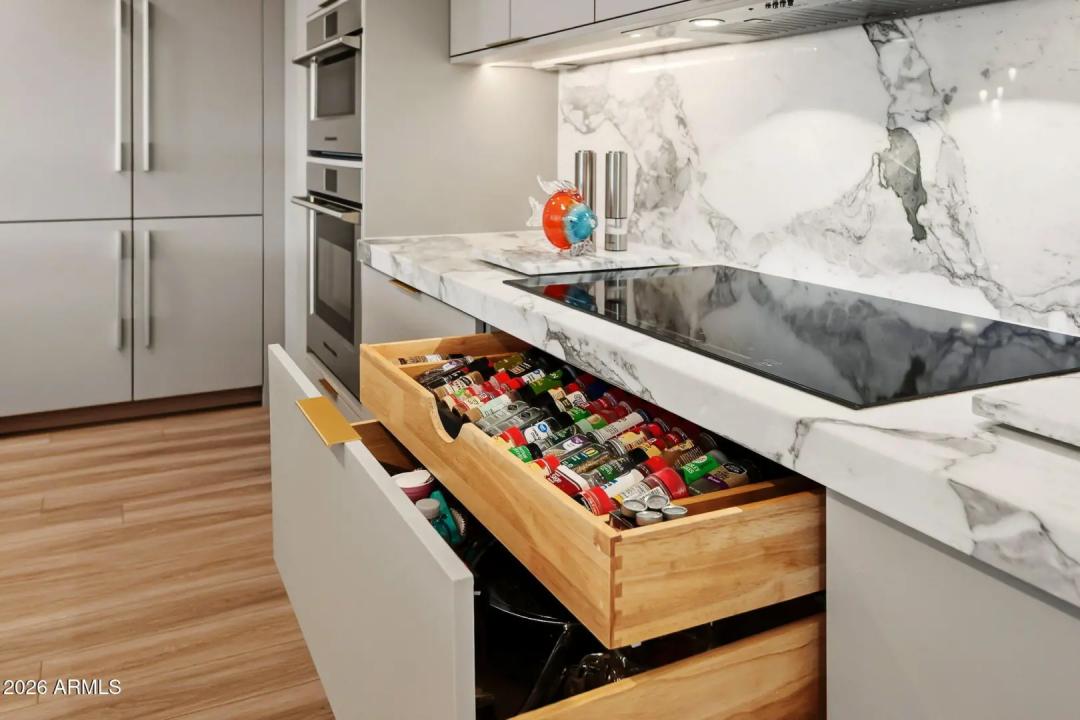 Real Estate Picture 23