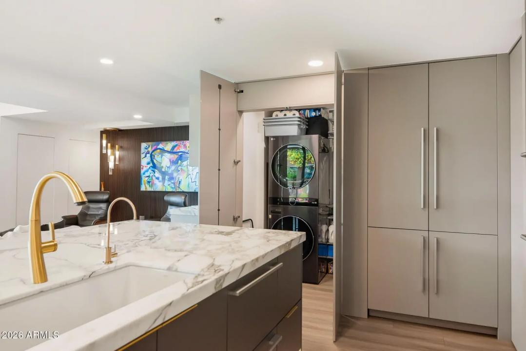 Real Estate Picture 25