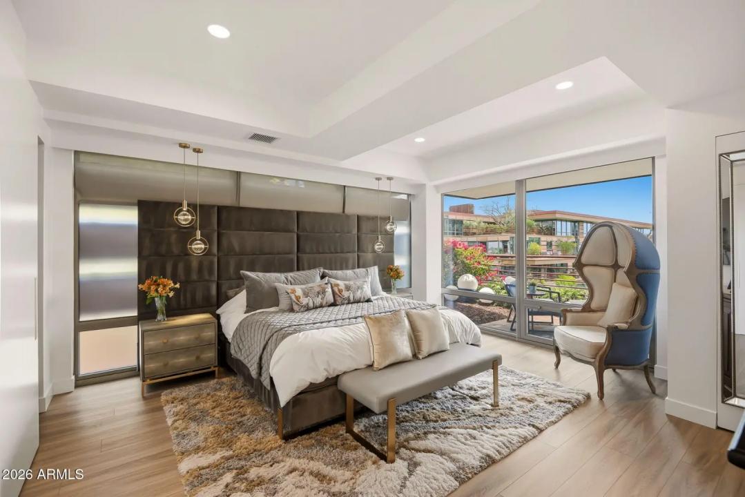 Real Estate Picture 36