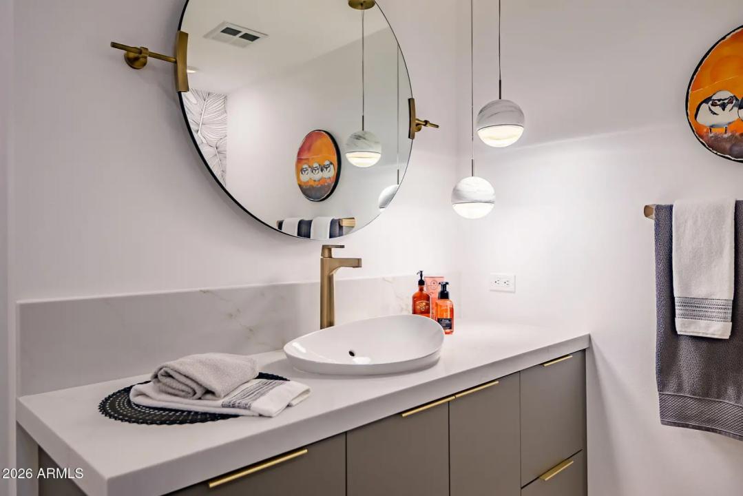 Real Estate Picture 49