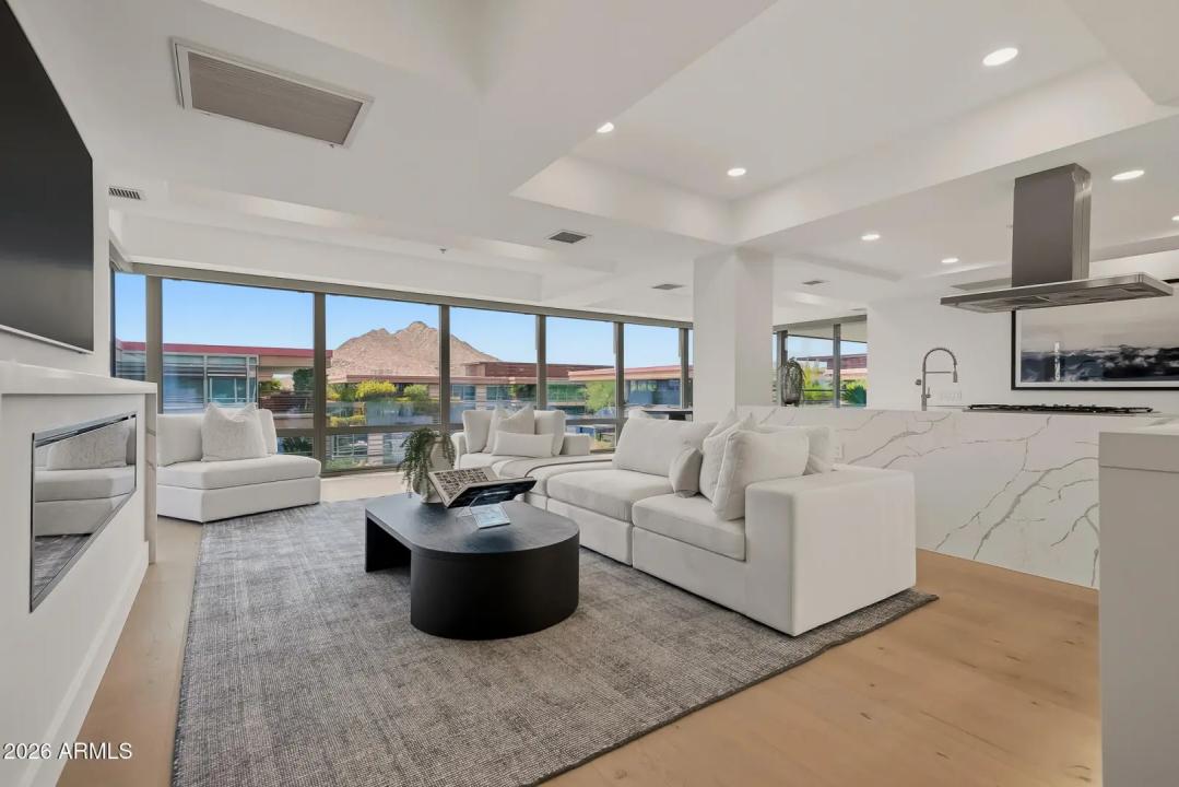 Real Estate Picture 1